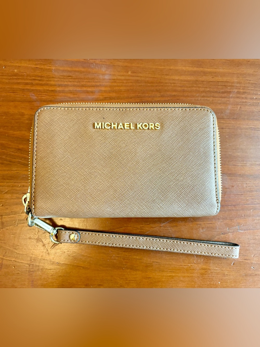 Michael Kors Wristlet